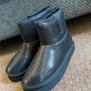Juicy Couture Sparkly Black Kids Boots